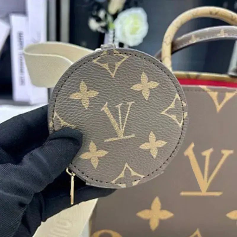 Tote bag luxury Designer Bags 2026 Trends purse bag sac de luxe Luxury Bag Handbags Shoulder Bag Crossbody bags Classic Metallic Letter tote bag women Shopping Bag - 6 of 8