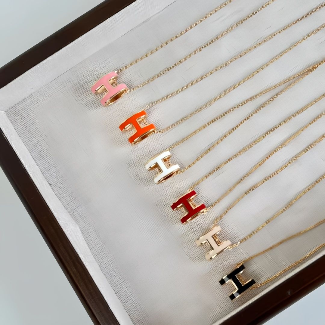 luxury jewelry designer necklace designer for women pendant necklaces enamel letter classic unisex stainless steel colorfast Christmas Valentine's Day necklace - 2 of 4