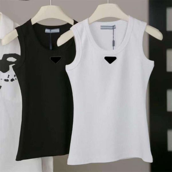 Tank Brand Luxury Womens T Shirts Vests Budge Embroidery Designer Womens Tshirts Gilet Tops Tees Shirts Patterns Summer Breathable Short Sleeves T-Shirts S-2XL - Apparel - dupehive